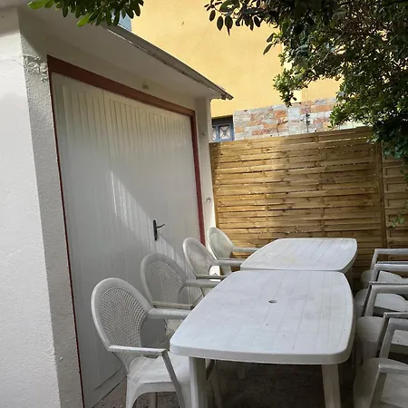 Holiday home Maison 10 Personnes 250m *