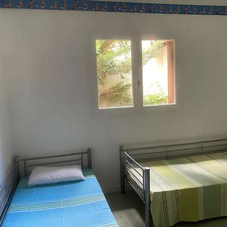 Holiday home Maison 10 Personnes 250m Canet-en-Roussillon